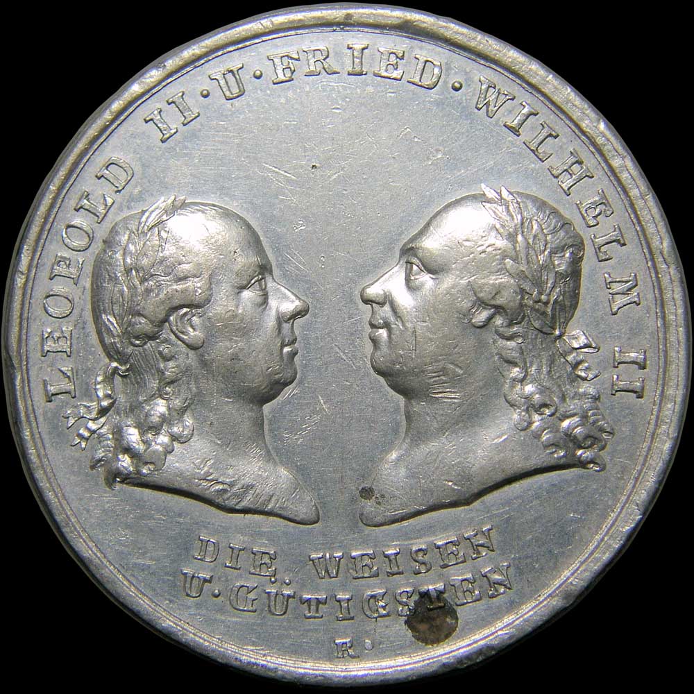 Obverse detail...